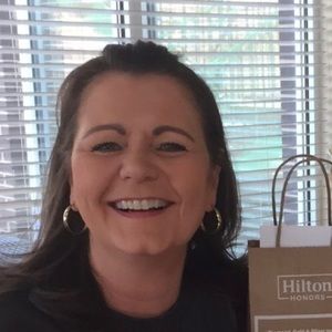 Meet your Posher, Linda